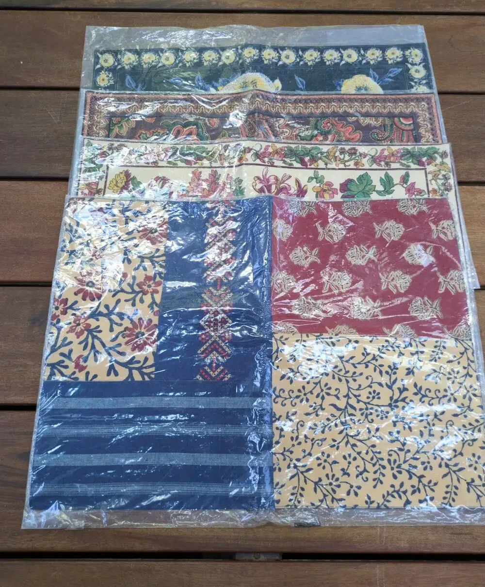 Set of 4 Mismatched April Cornell Placemats Boho Paisley Floral Cotton Linen